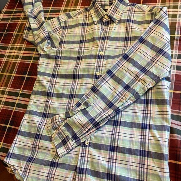 Ralph Lauren Classic Fit Men’s Plaid Button Down - Picture 7 of 9